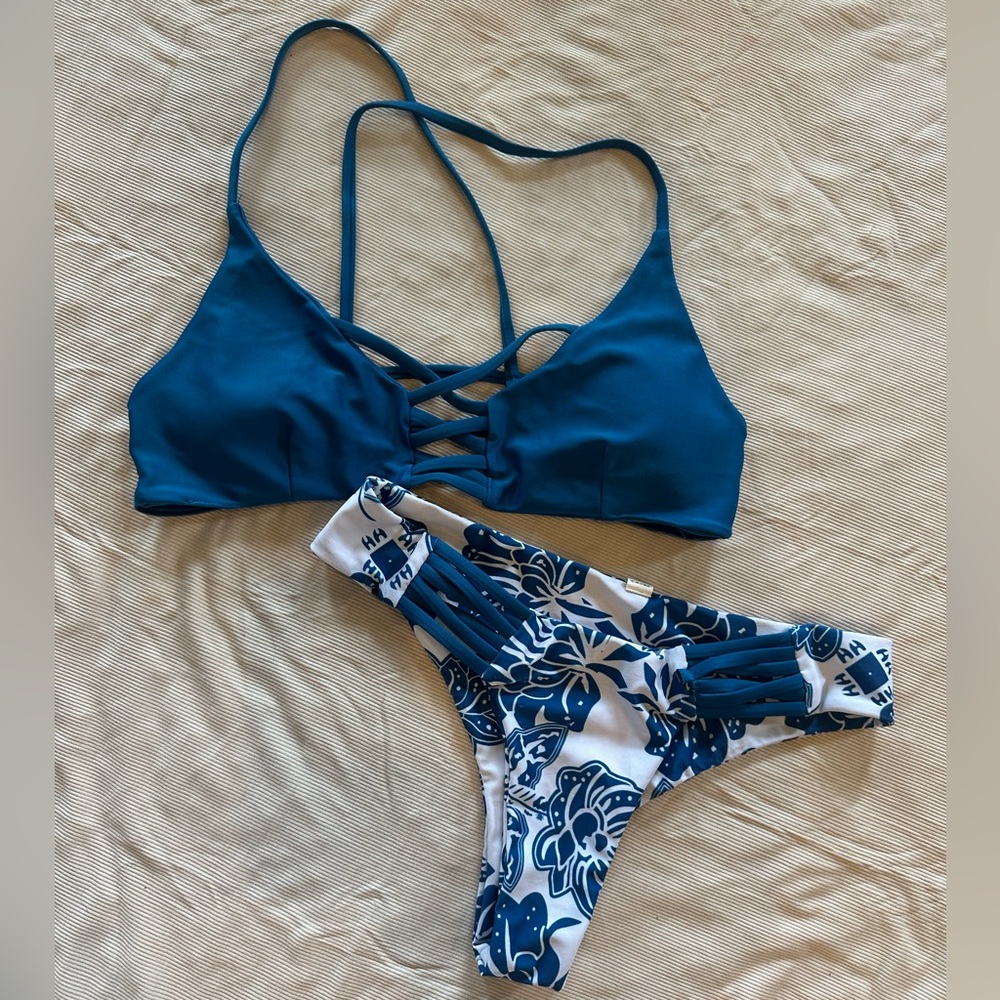 Strappy Blue Floral Bikini